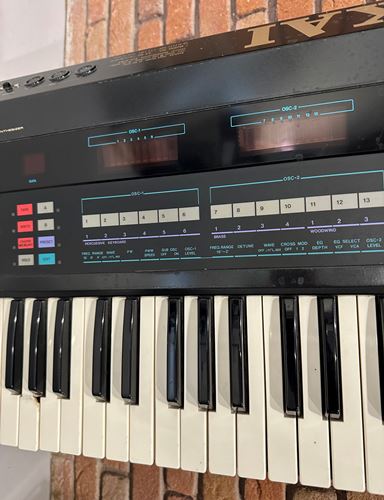 Akai-AX80 with Tauntek firmware